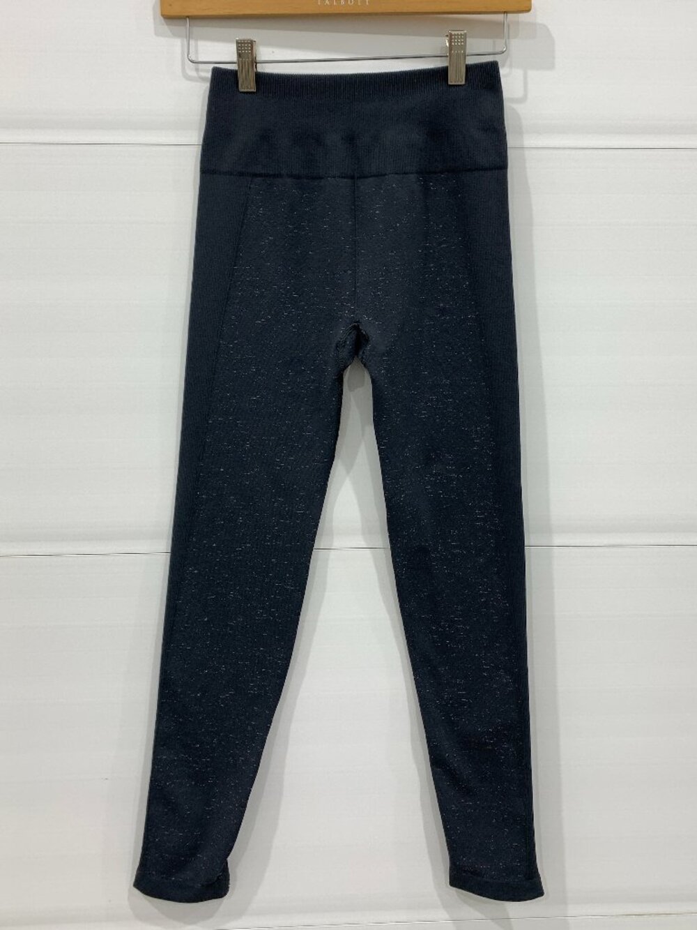Lululemon Women's Size 4 Grey Speckled Stretch Ribbed Waist 7/8 Leggings